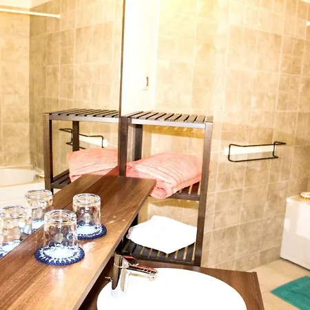 Charming Near With Private Pool فيلة Žminj