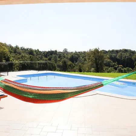 Charming Near With Private Pool