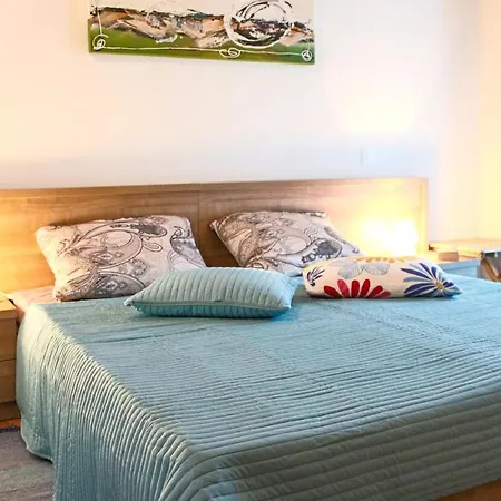 Charming Near With Private Pool *