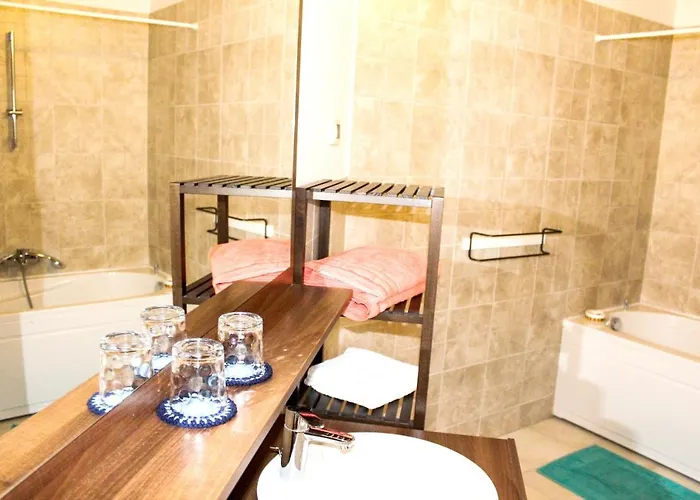 Charming Near With Private Pool Willa Žminj