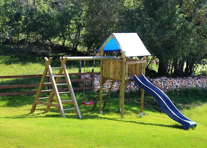 Charming Near With Private Pool Žminj